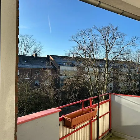 شقة In - Naehe Duesseldorf نيوس